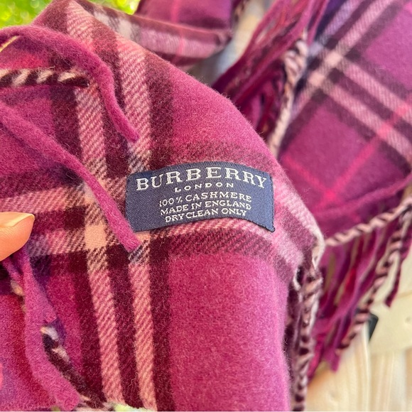 Burberry Purple Cashmere Scarf - Picture 3 of 4